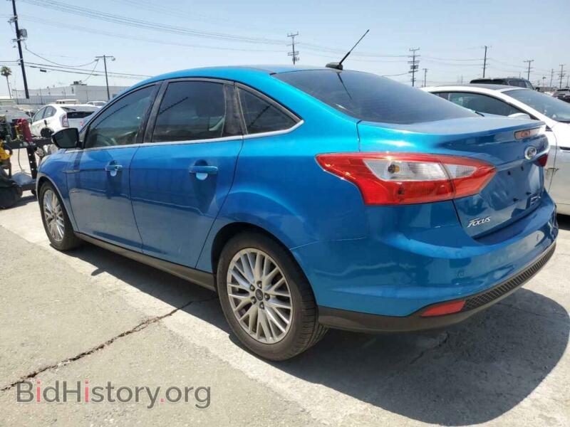 2012 Ford FOCUS (VIN 1FAHP3H24CL153026) — фото 2 из 12