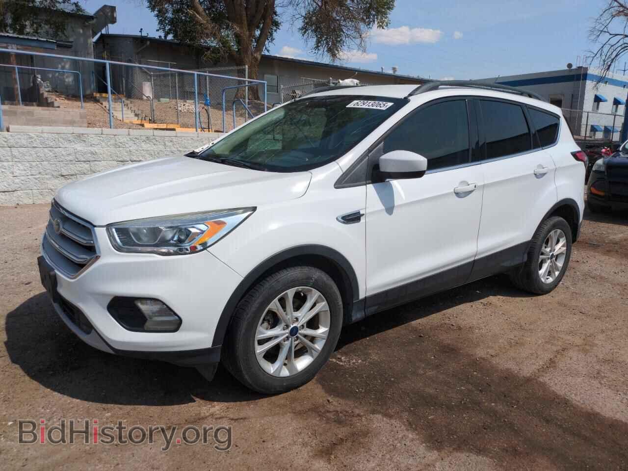 Фотография 1FMCU0GD2HUC51273 - FORD ESCAPE 2017