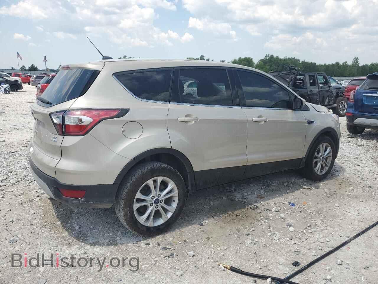 2017 FORD ESCAPE - VIN: 1FMCU9GD7HUB25852 - Фото 3