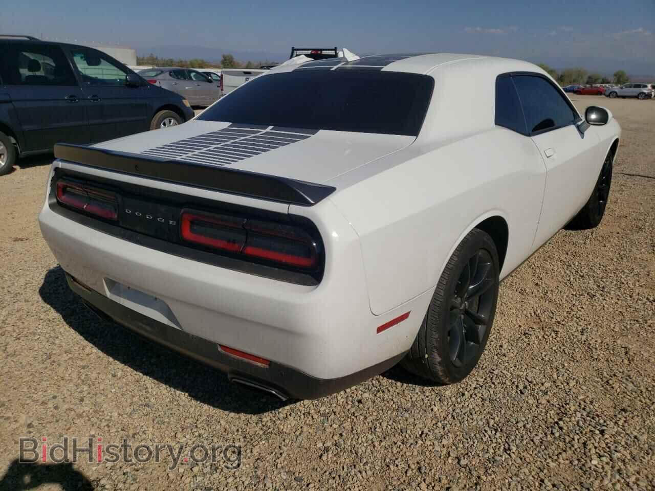 2018 DODGE CHALLENGER - VIN: 2C3CDZAG3JH111046 - Фото 4