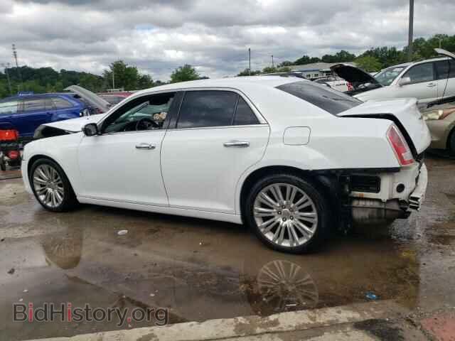 2013 CHRYSLER 300 - VIN: 2C3CCAETXDH651543 - Фото 2