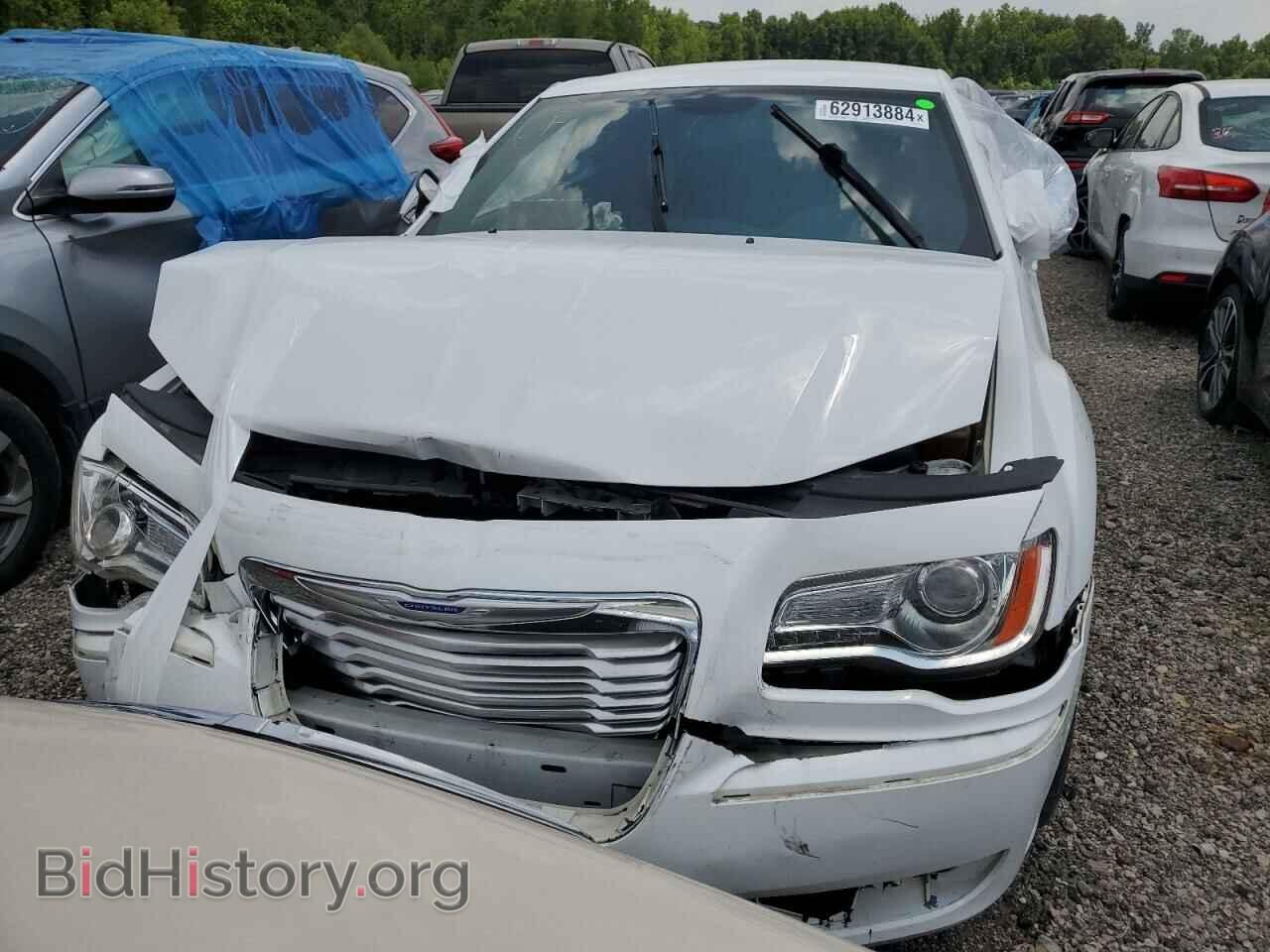 2013 CHRYSLER 300 - VIN: 2C3CCAETXDH651543 - Фото 5