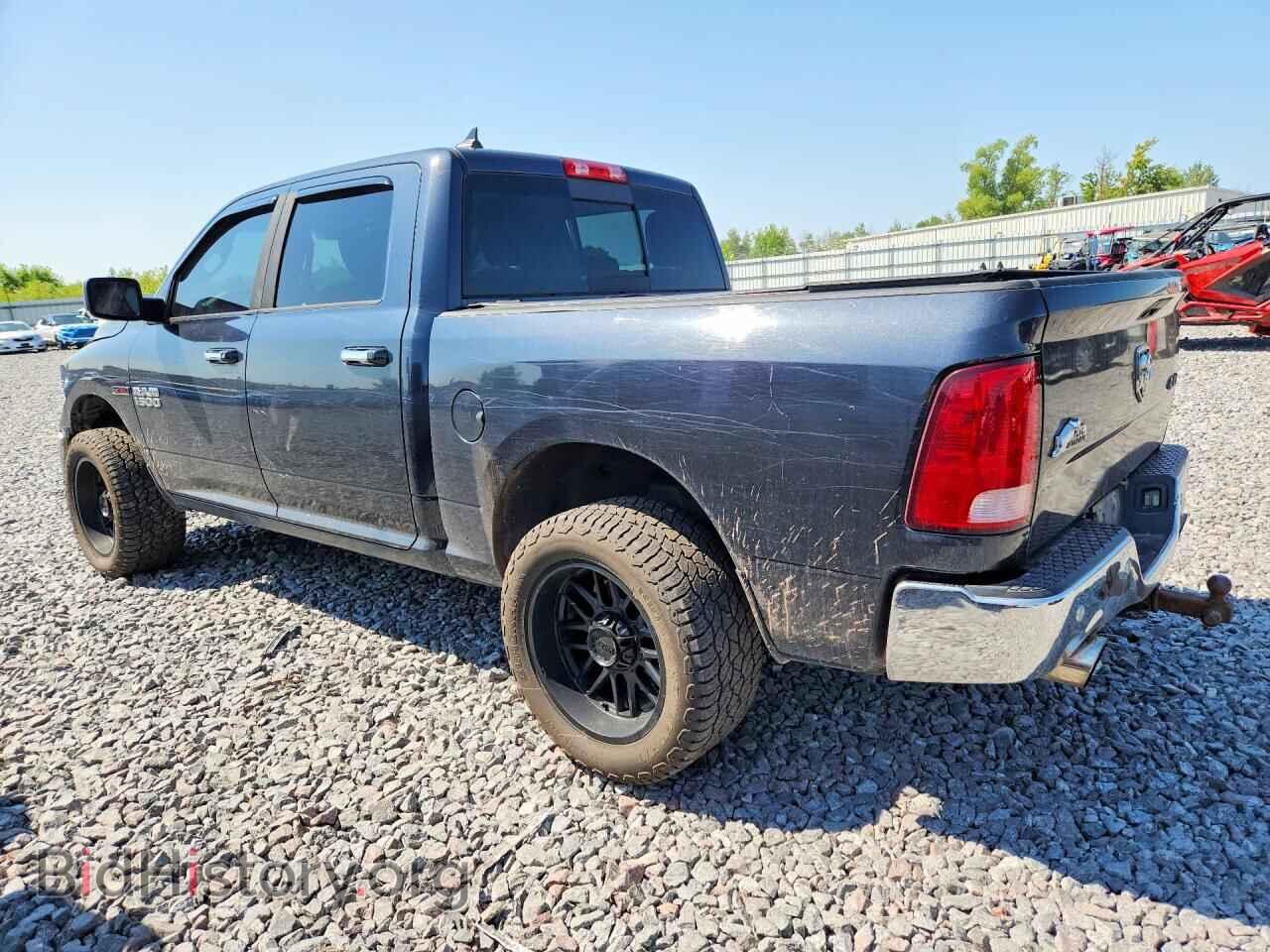 2016 RAM 1500 - VIN: 1C6RR7LM2GS205183 - Photo 2