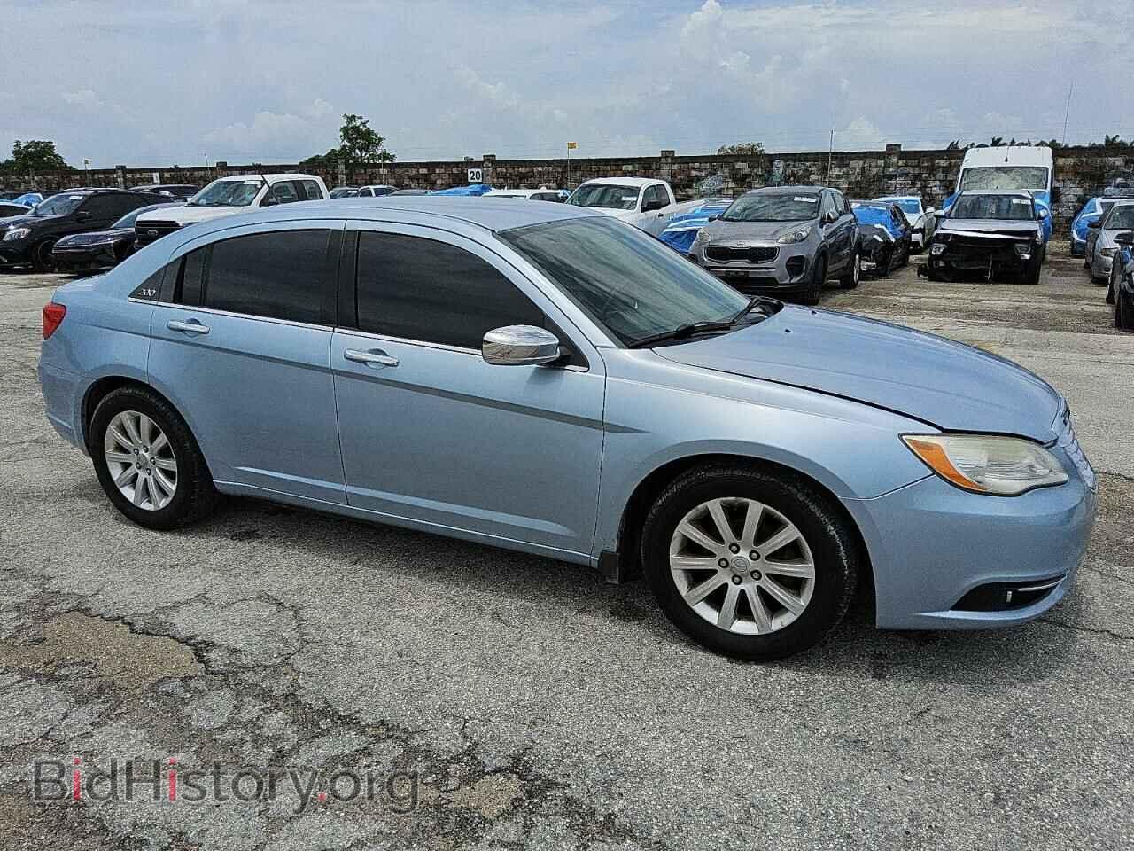 2013 CHRYSLER 200 - VIN: 1C3CCBCG8DN507511 - Фото 4