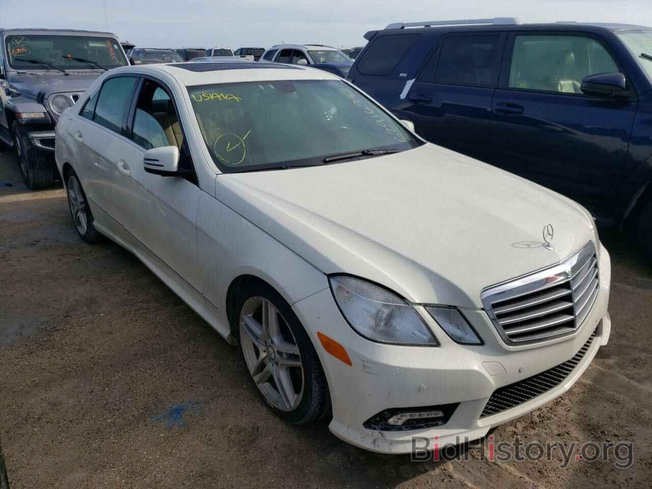 Photo WDDHF5GB0BA462423 - MERCEDES-BENZ E-CLASS 2011