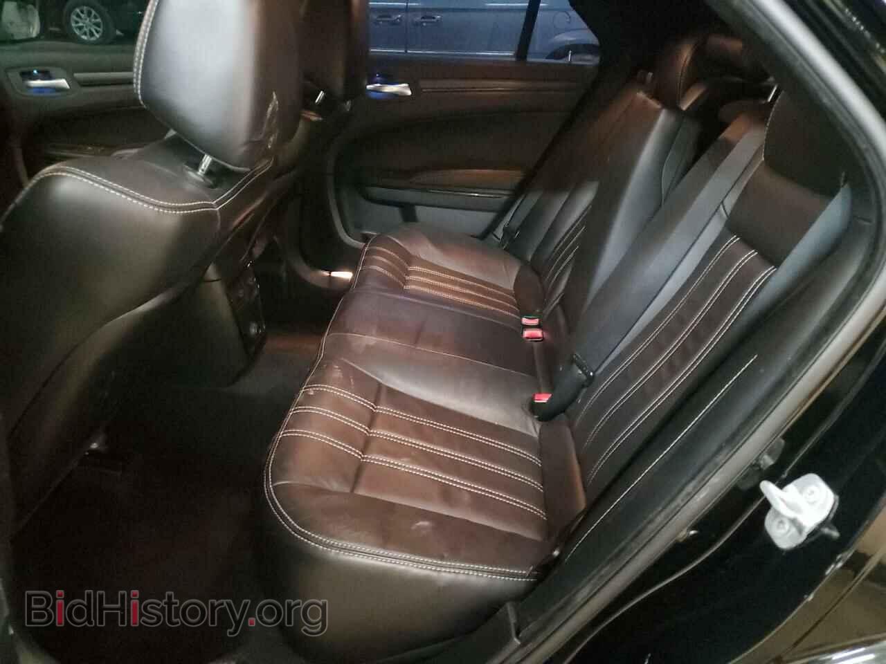 2014 CHRYSLER 300 - VIN: 2C3CCAGG7EH297725 - Фото 10