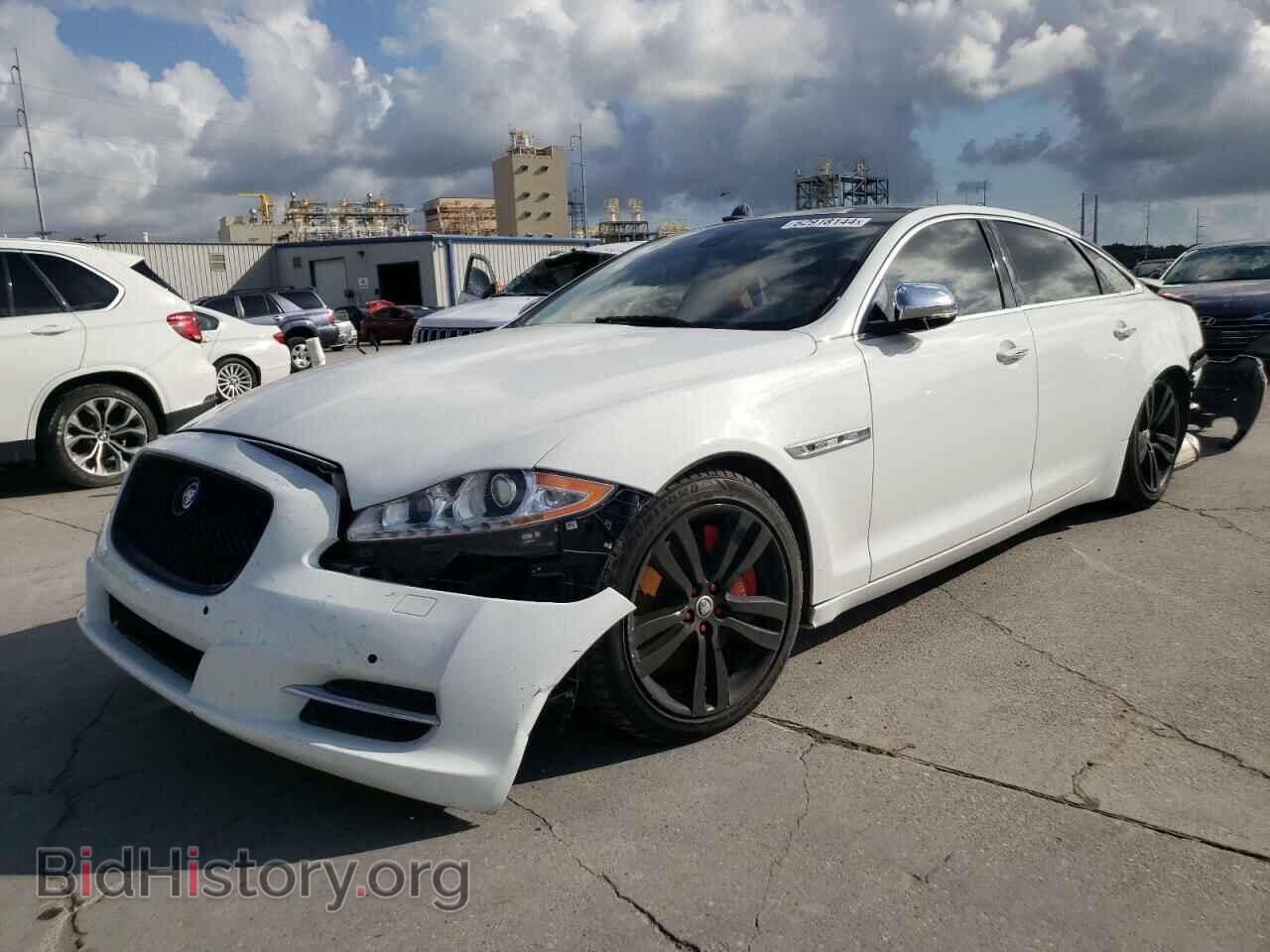Фотография SAJWA2GB8CLV30232 - JAGUAR XJ 2012