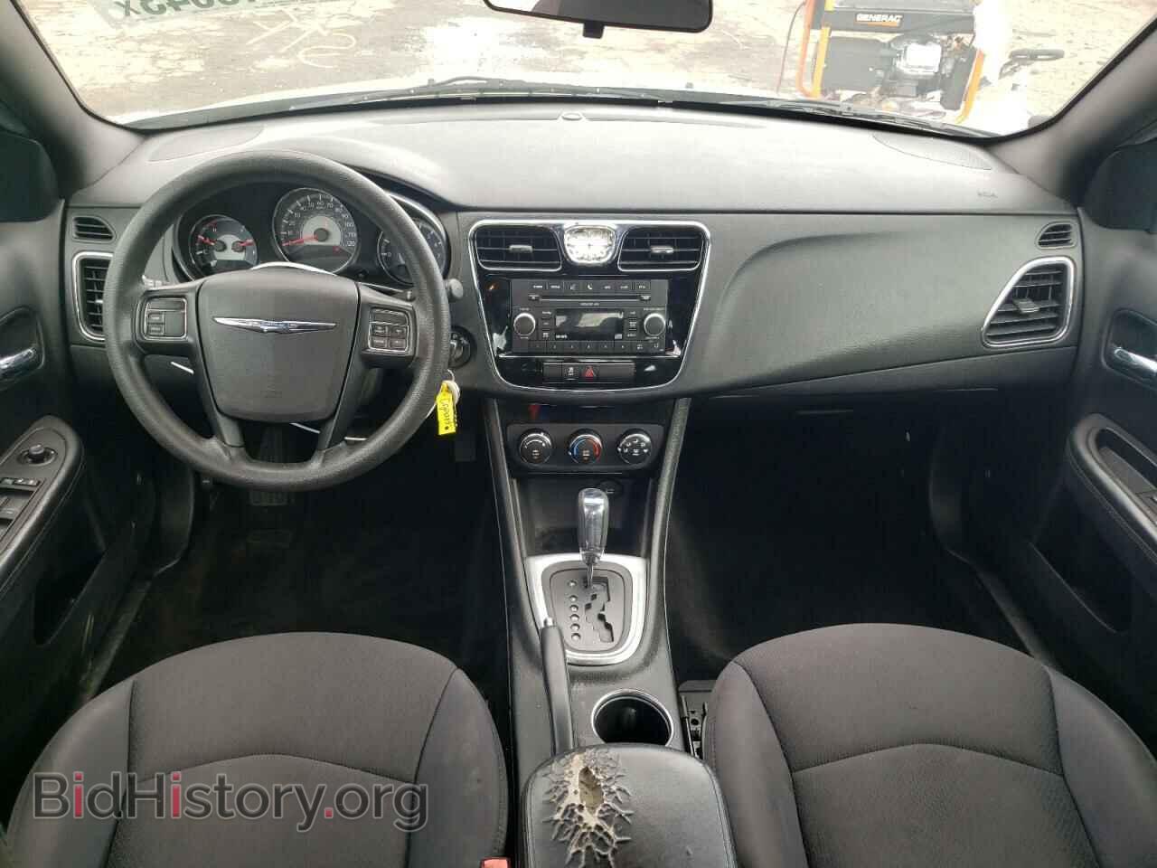 2013 CHRYSLER 200 - VIN: 1C3CCBAB2DN647402 - Photo 8