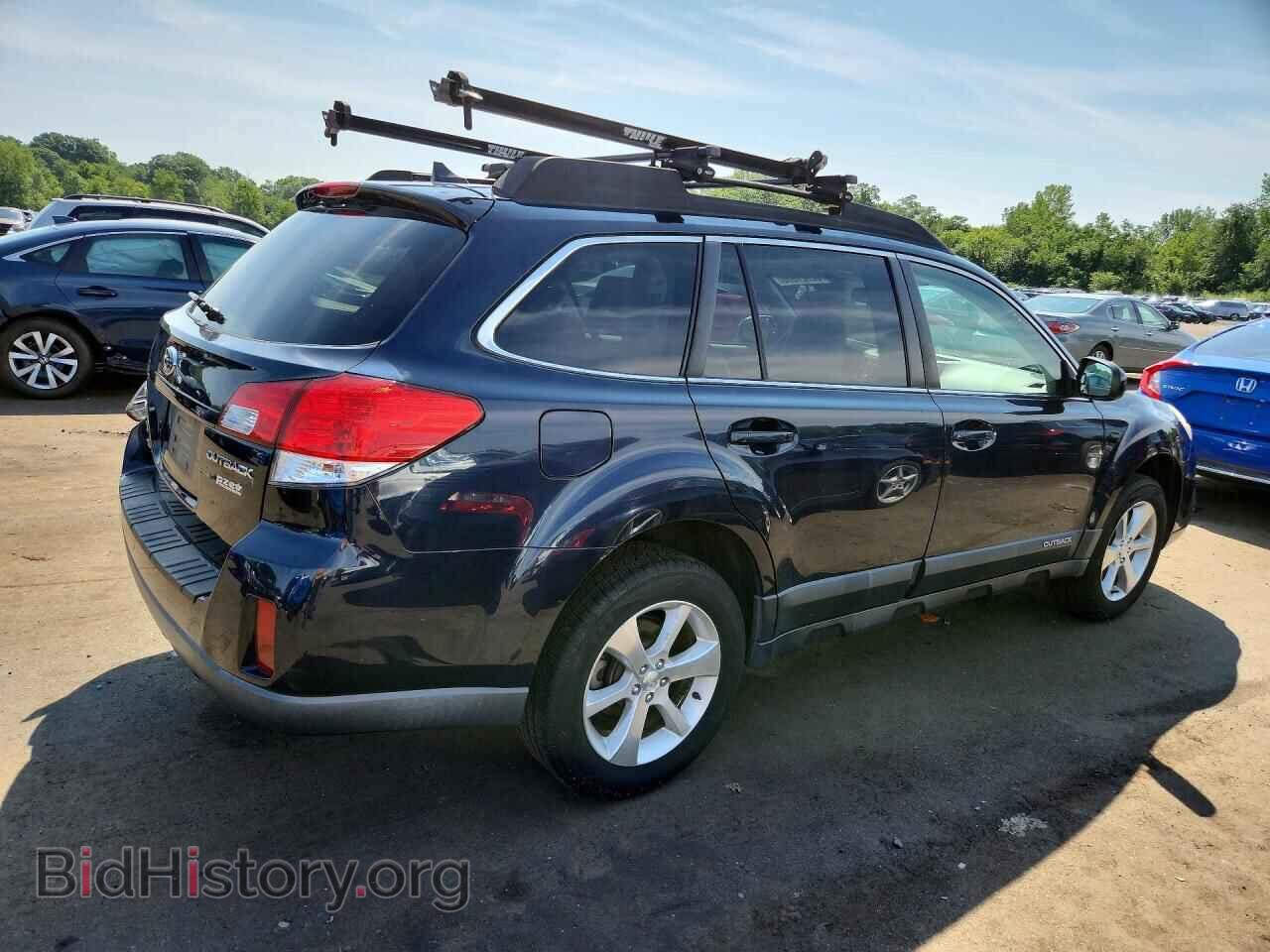 2014 SUBARU OUTBACK - VIN: 4S4BRBKC4E3245726 - Photo 3