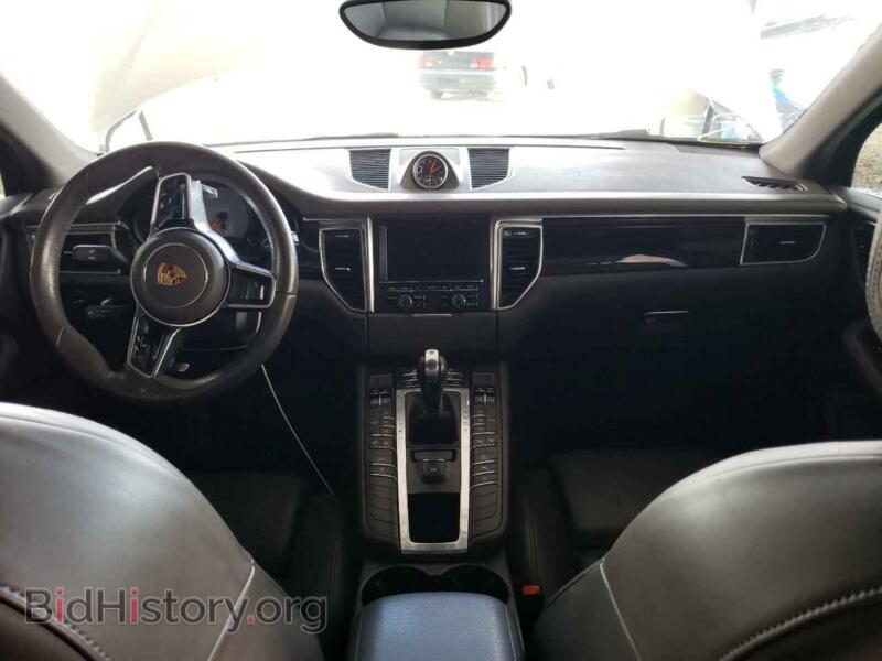 2016 Porsche MACAN (VIN WP1AB2A5XGLB45252) — фото 9 из 10