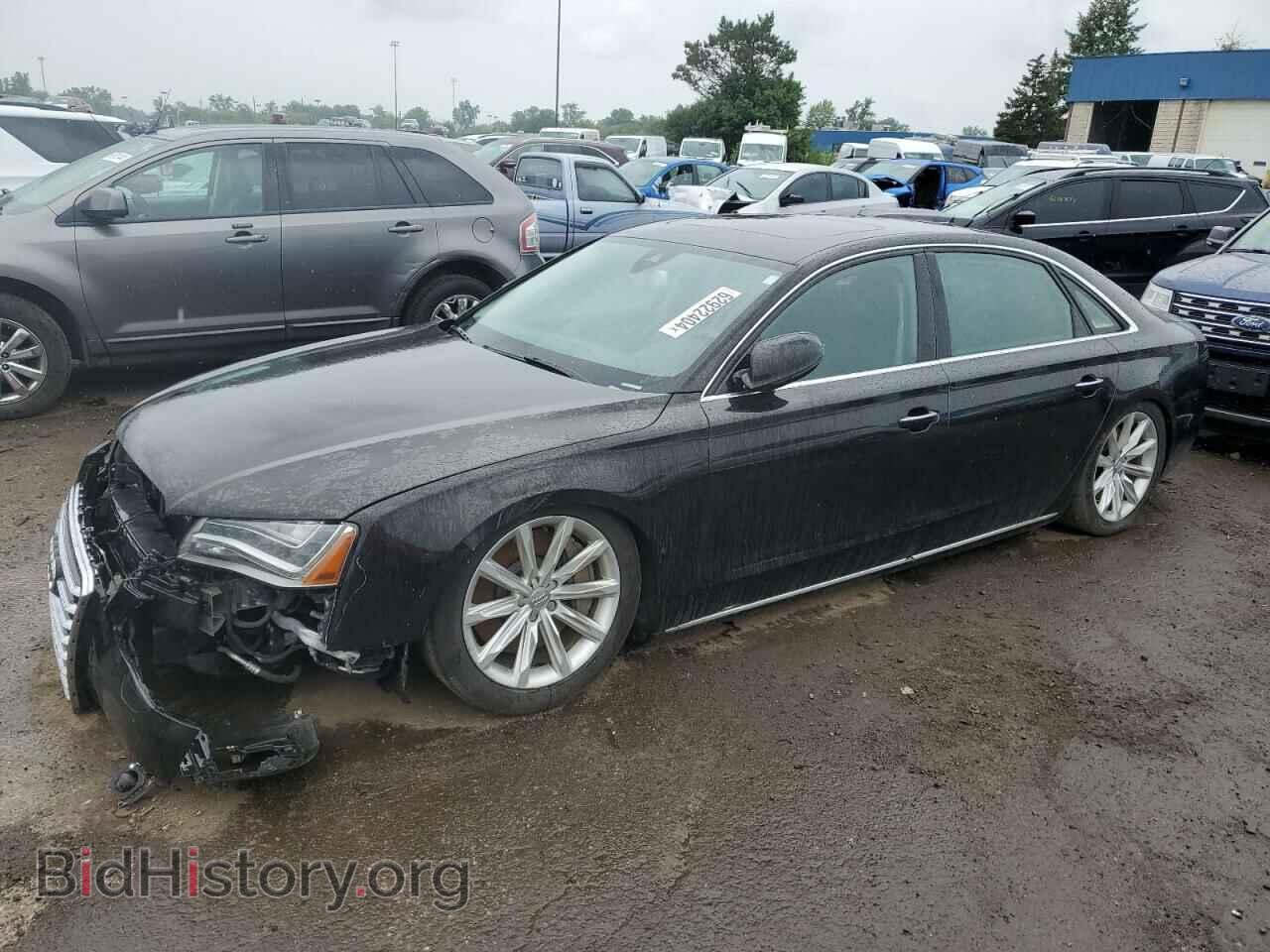 Photo WAURVAFD5BN021163 - AUDI A8 2011