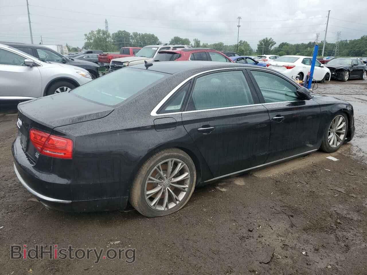 2011 AUDI A8 - VIN: WAURVAFD5BN021163 - Фото 3