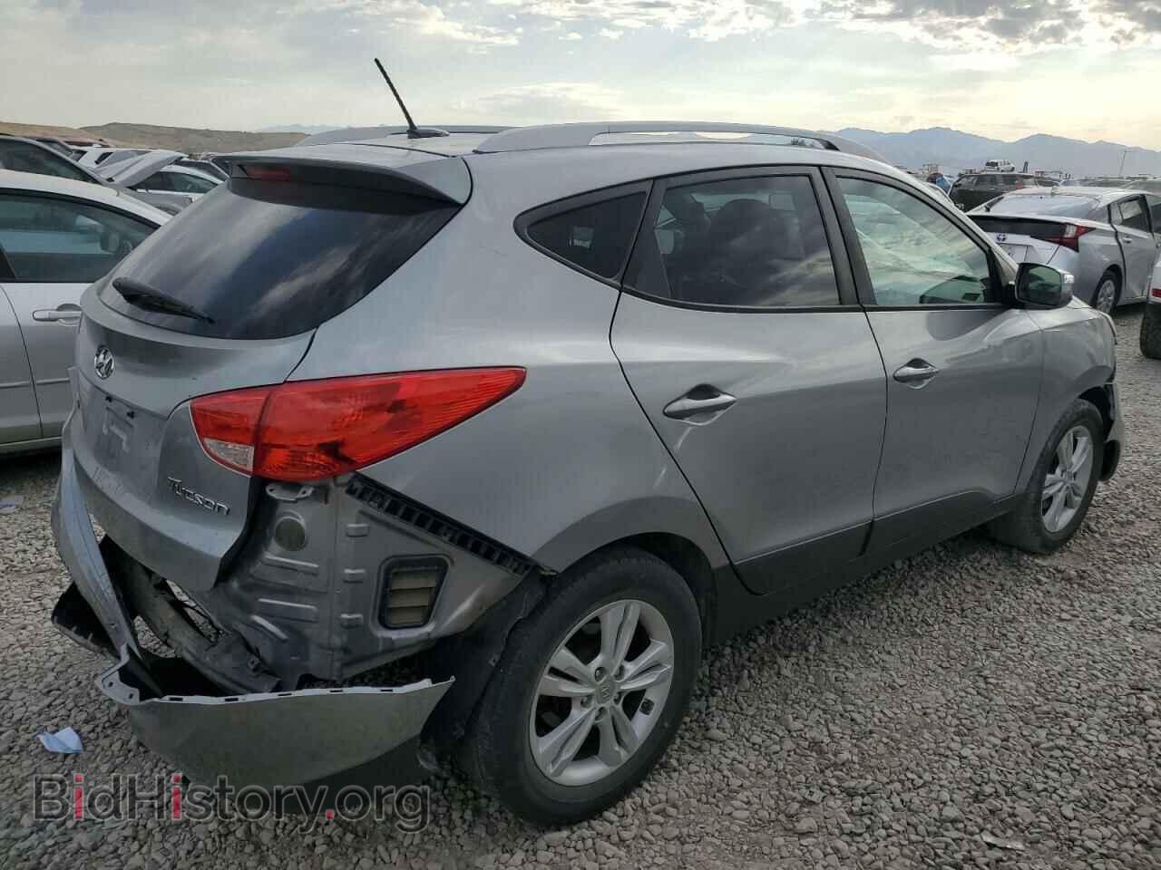 2013 HYUNDAI TUCSON - VIN: KM8JUCAC3DU729039 - Фото 3
