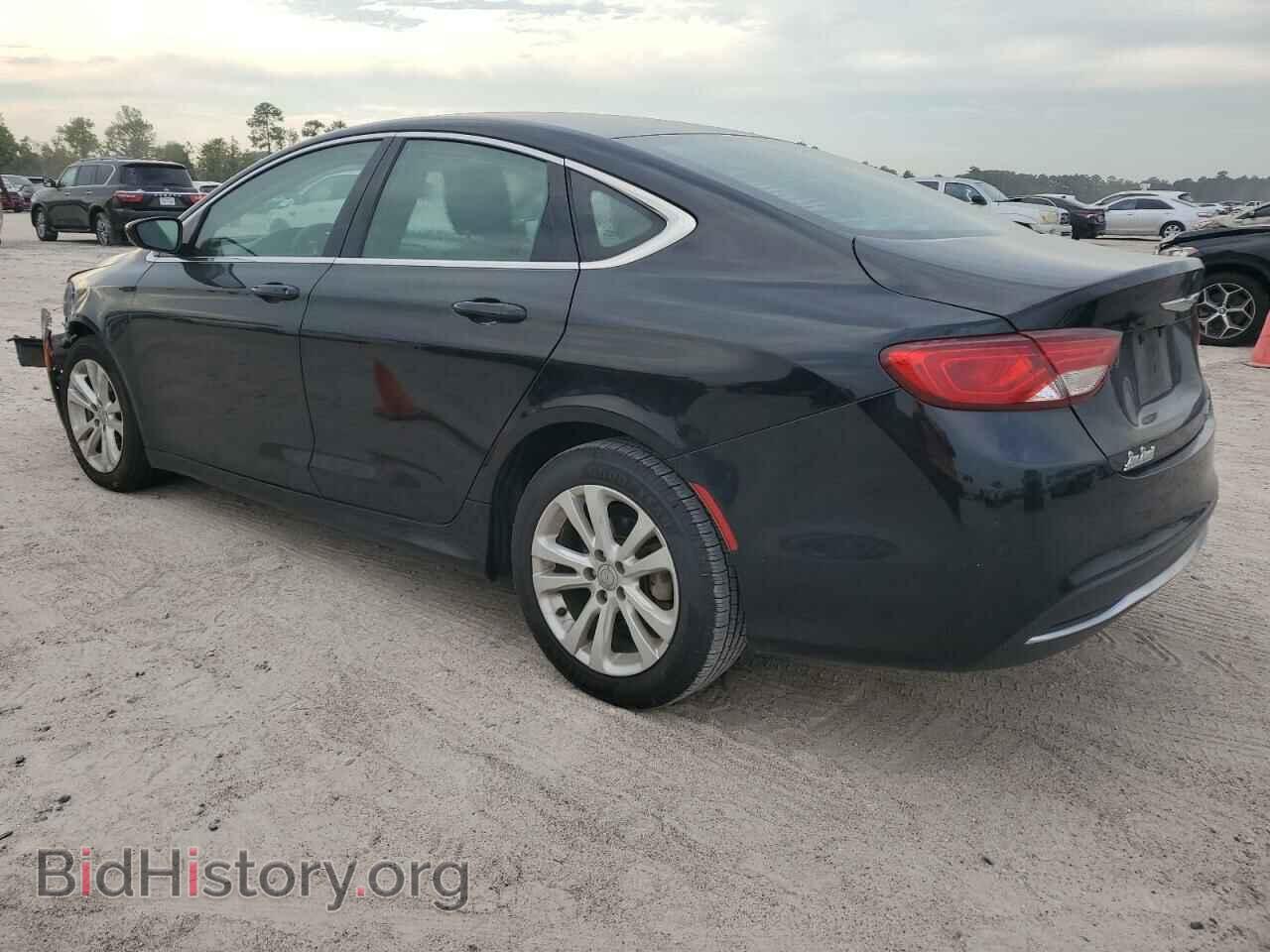 2015 CHRYSLER 200 - VIN: 1C3CCCAB0FN557870 - Фото 2