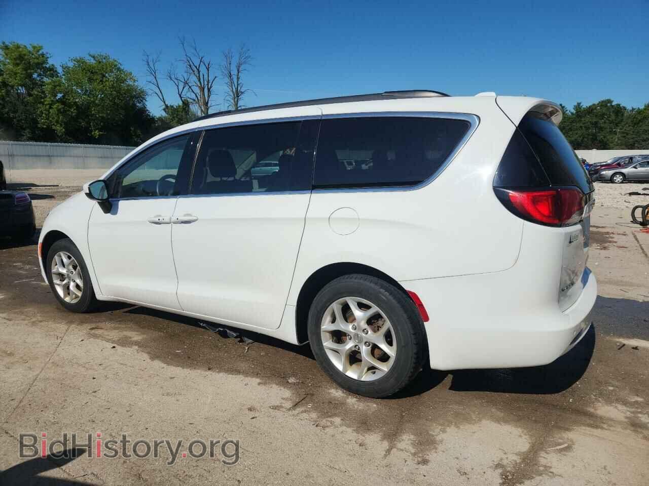2018 CHRYSLER PACIFICA - VIN: 2C4RC1DG0JR168076 - Фото 2