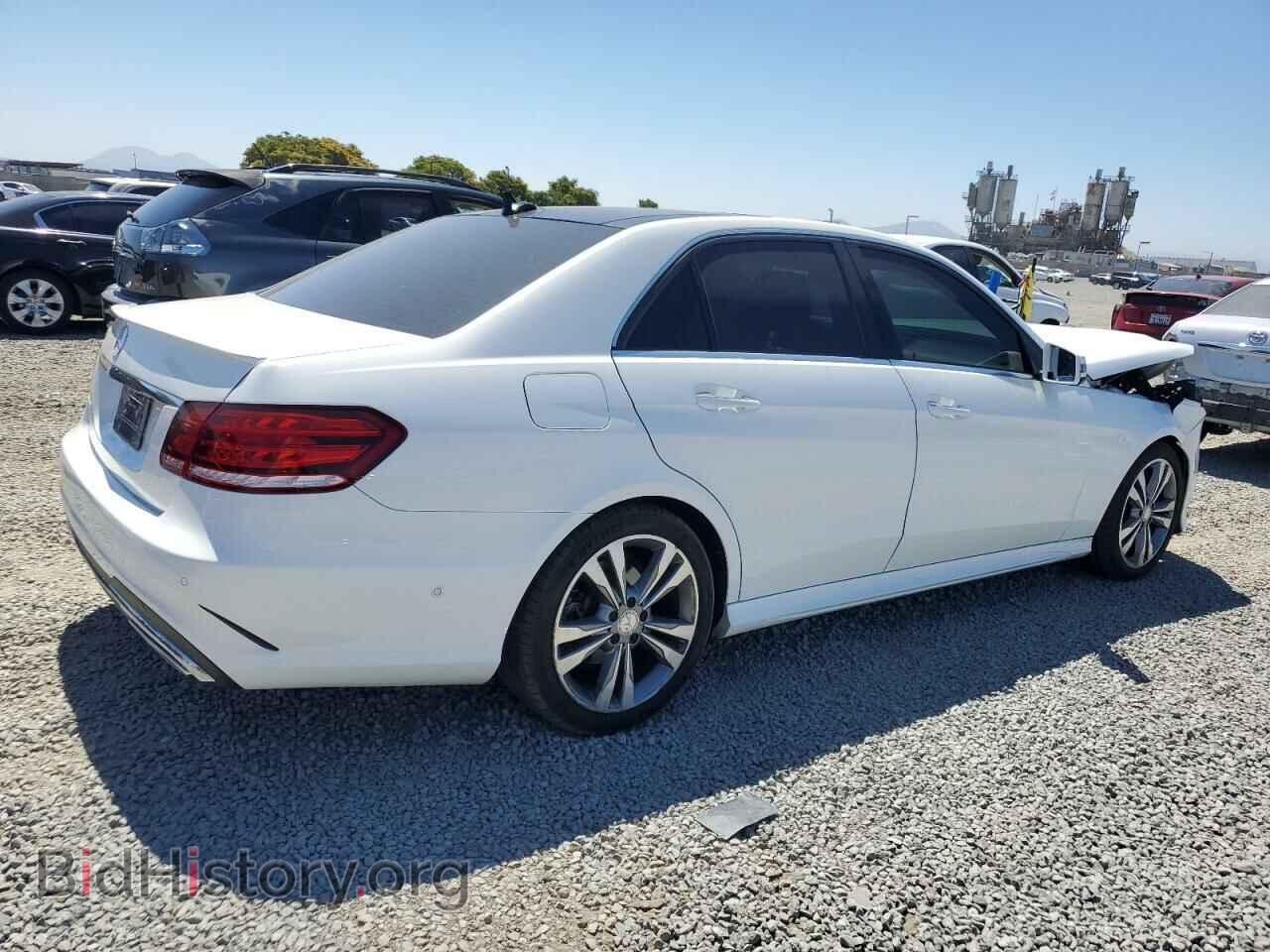 2015 MERCEDES-BENZ E-CLASS - VIN: WDDHF5KB8FB132102 - Фото 3