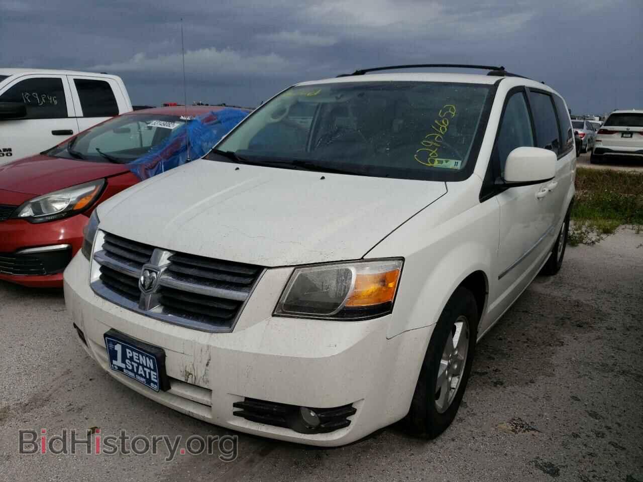 2010 DODGE CARAVAN - VIN: 2D4RN5D16AR367665 - Photo 2