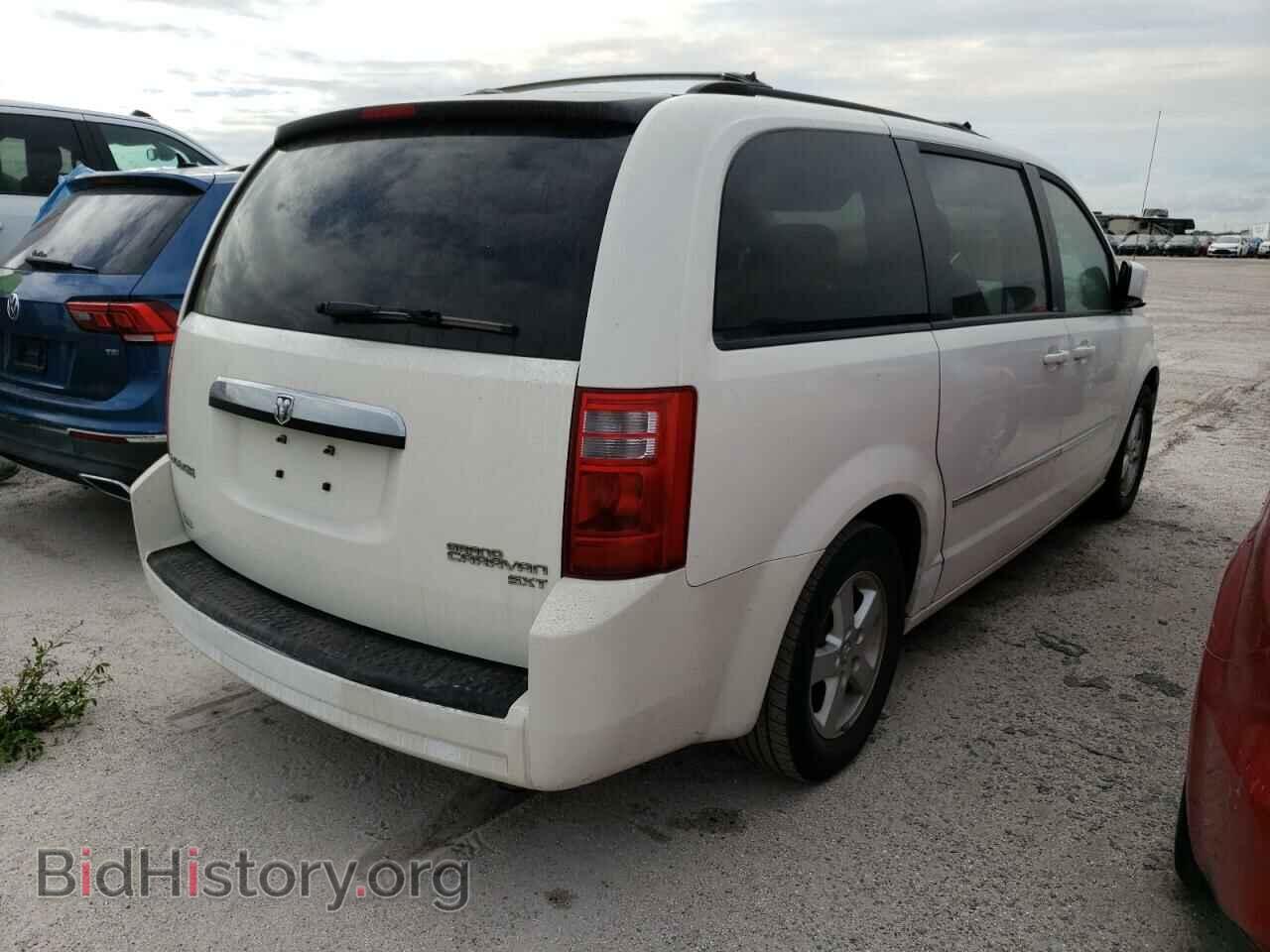 2010 DODGE CARAVAN - VIN: 2D4RN5D16AR367665 - Photo 4