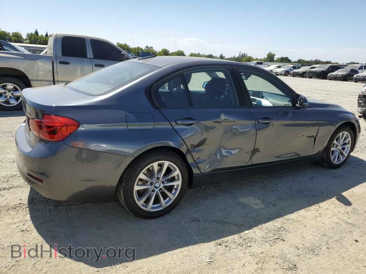 2016 BMW 3 SERIES - VIN: WBA8E1G59GNU11807 - Фото 3