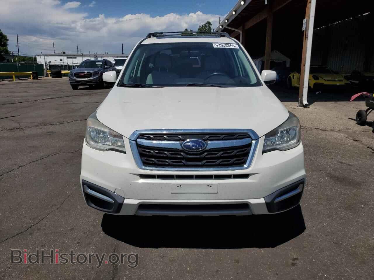 2017 SUBARU FORESTER - VIN: JF2SJAEC1HH414028 - Фото 5