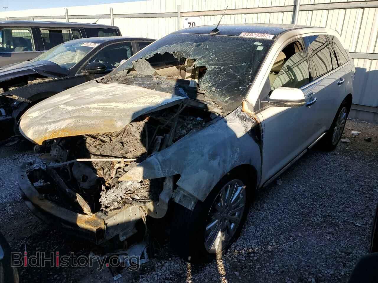 2013 LINCOLN MKX - VIN: 2LMDJ6JK6DBL15410 - Photo 2