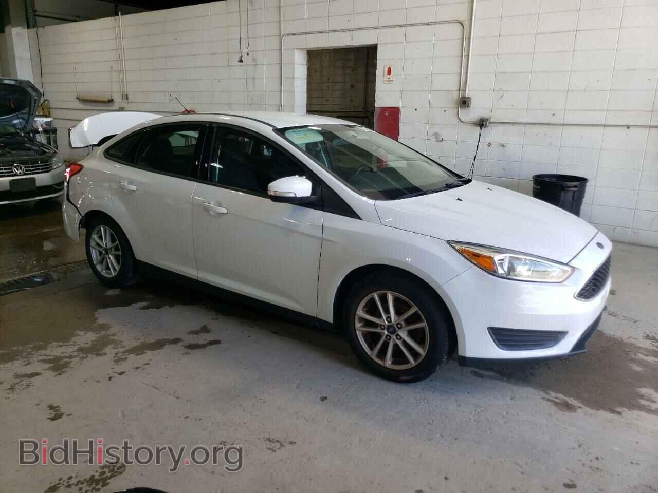 2017 FORD FOCUS - VIN: 1FADP3F2XHL254760 - Фото 4