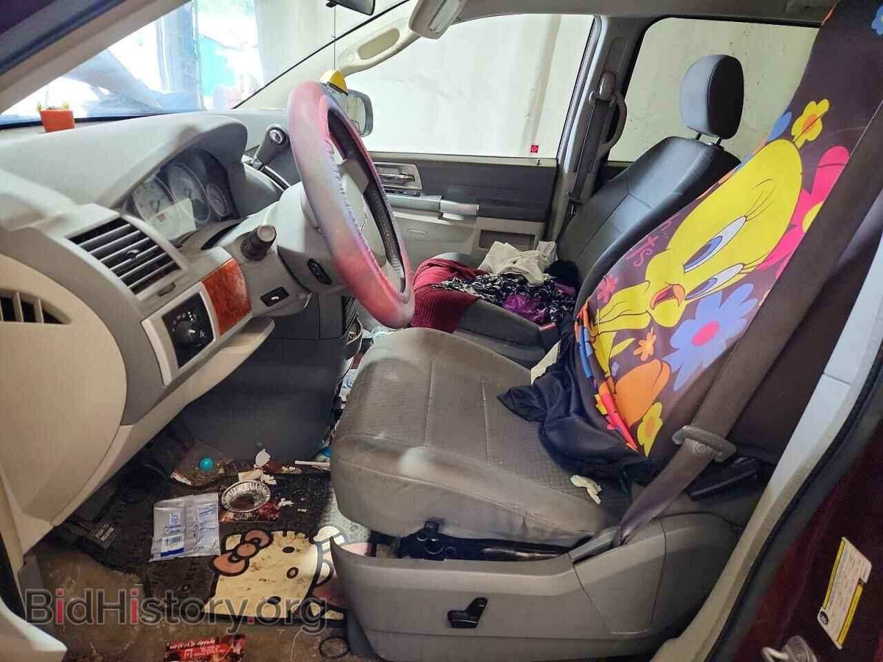 2008 CHRYSLER MINIVAN - VIN: 2A8HR54PX8R658125 - Фото 7