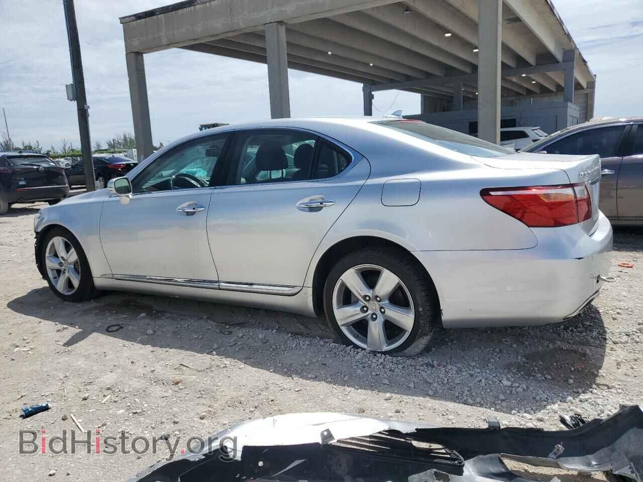 2010 LEXUS LS460 - VIN: JTHBL5EF8A5100618 - Photo 2