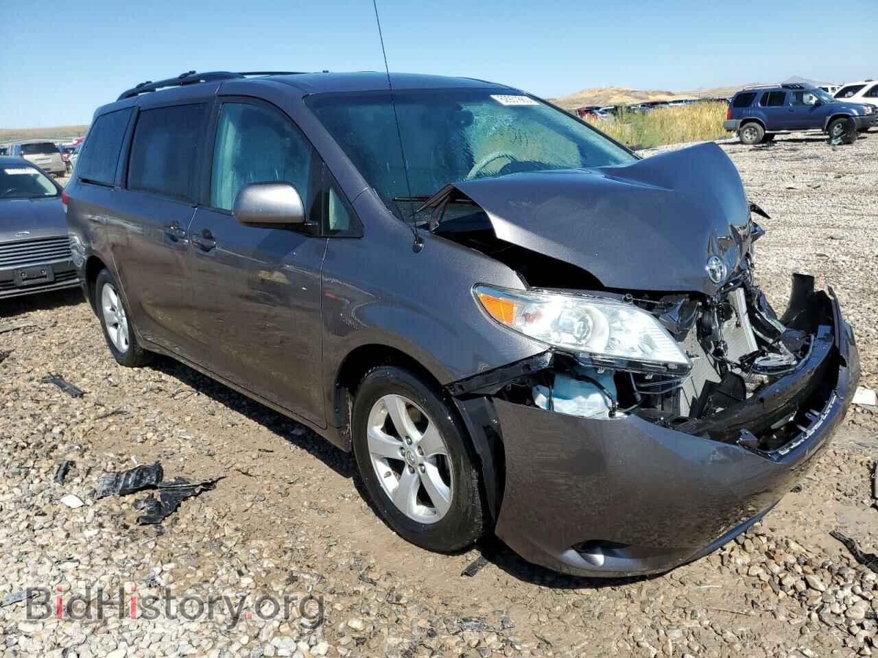 2011 TOYOTA All Models - VIN: 5TDKK3DC4BS123647 - Фото 4