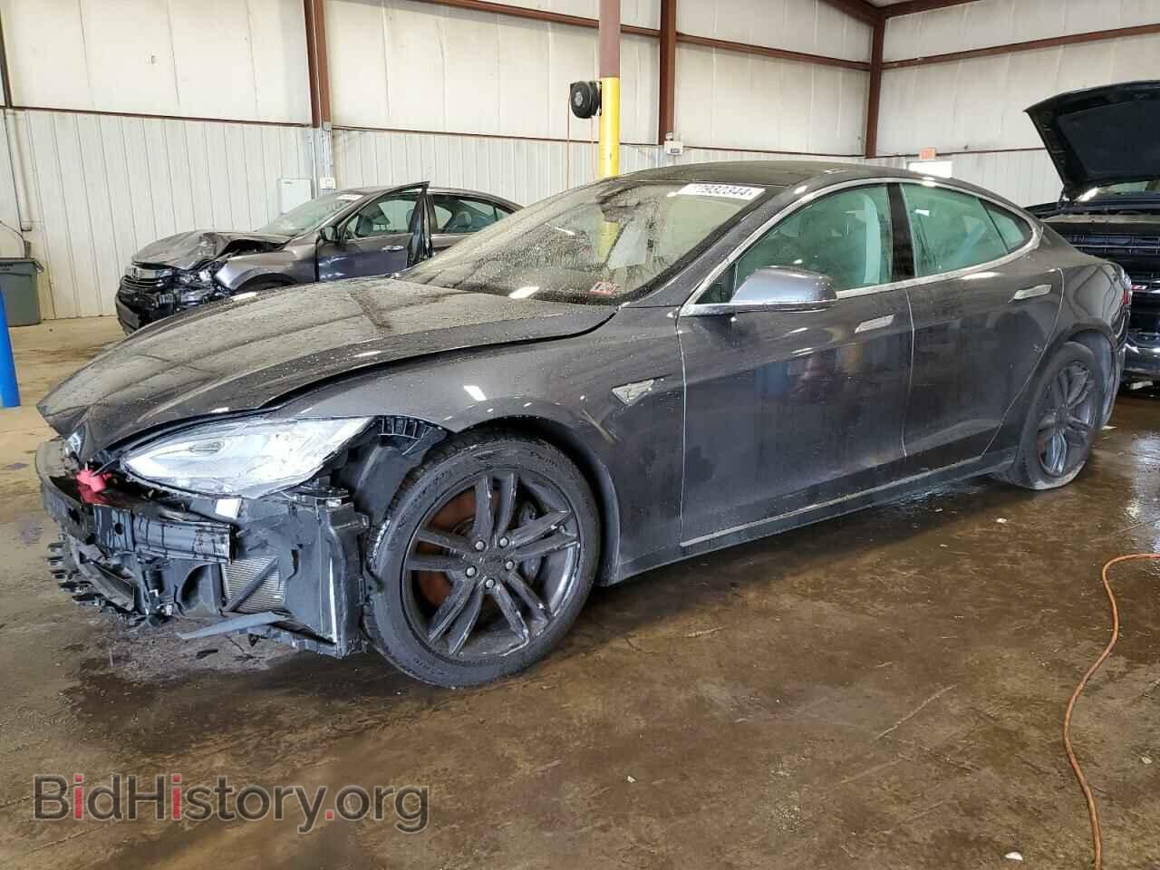 Фотография 5YJSA1H29FF088834 - TESLA MODEL S 2015