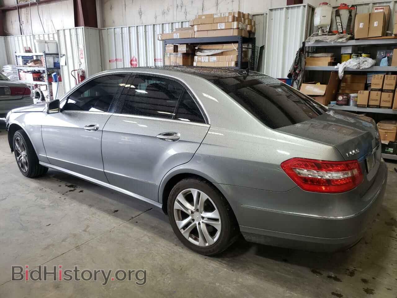2010 MERCEDES-BENZ E-CLASS - VIN: WDDHF9AB5AA230320 - Фото 2