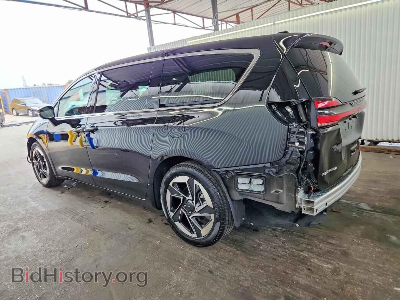 2027 CHRYSLER PACIFICA - VIN: 2C4RC1GG4VR553416 - Photo 2