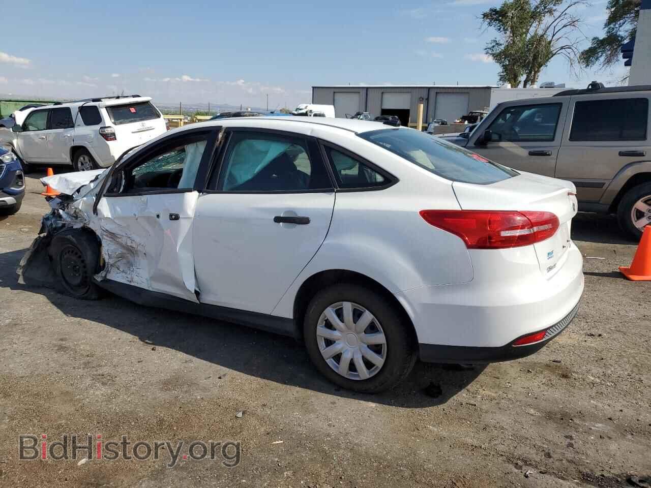 2015 FORD ALL Models - VIN: 1FADP3E2XFL276577 - Фото 2