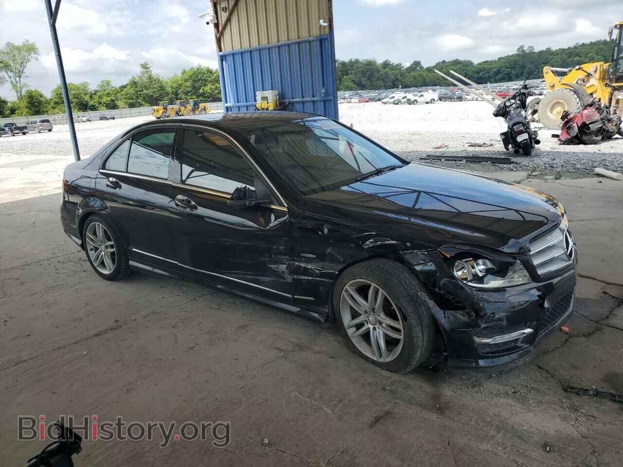 2012 MERCEDES-BENZ C-CLASS - VIN: WDDGF4HB8CA597638 - Фото 4
