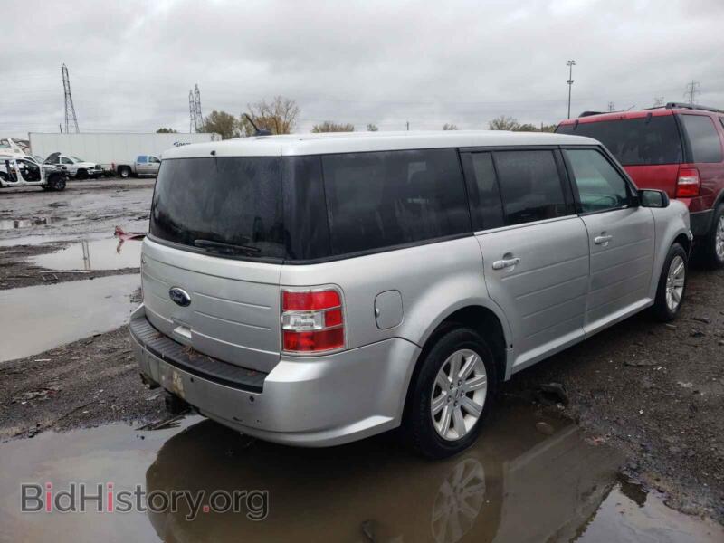 2010 Ford FLEX (VIN 2FMGK5BC4ABA31888) — фото 4 из 10
