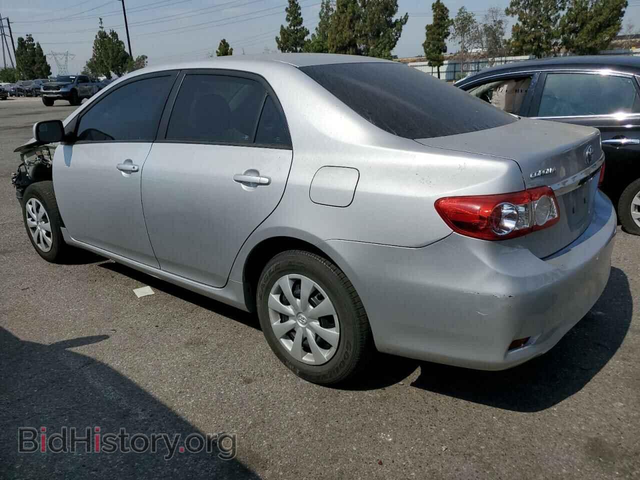 2011 TOYOTA COROLLA - VIN: 2T1BU4EE8BC586254 - Photo 2