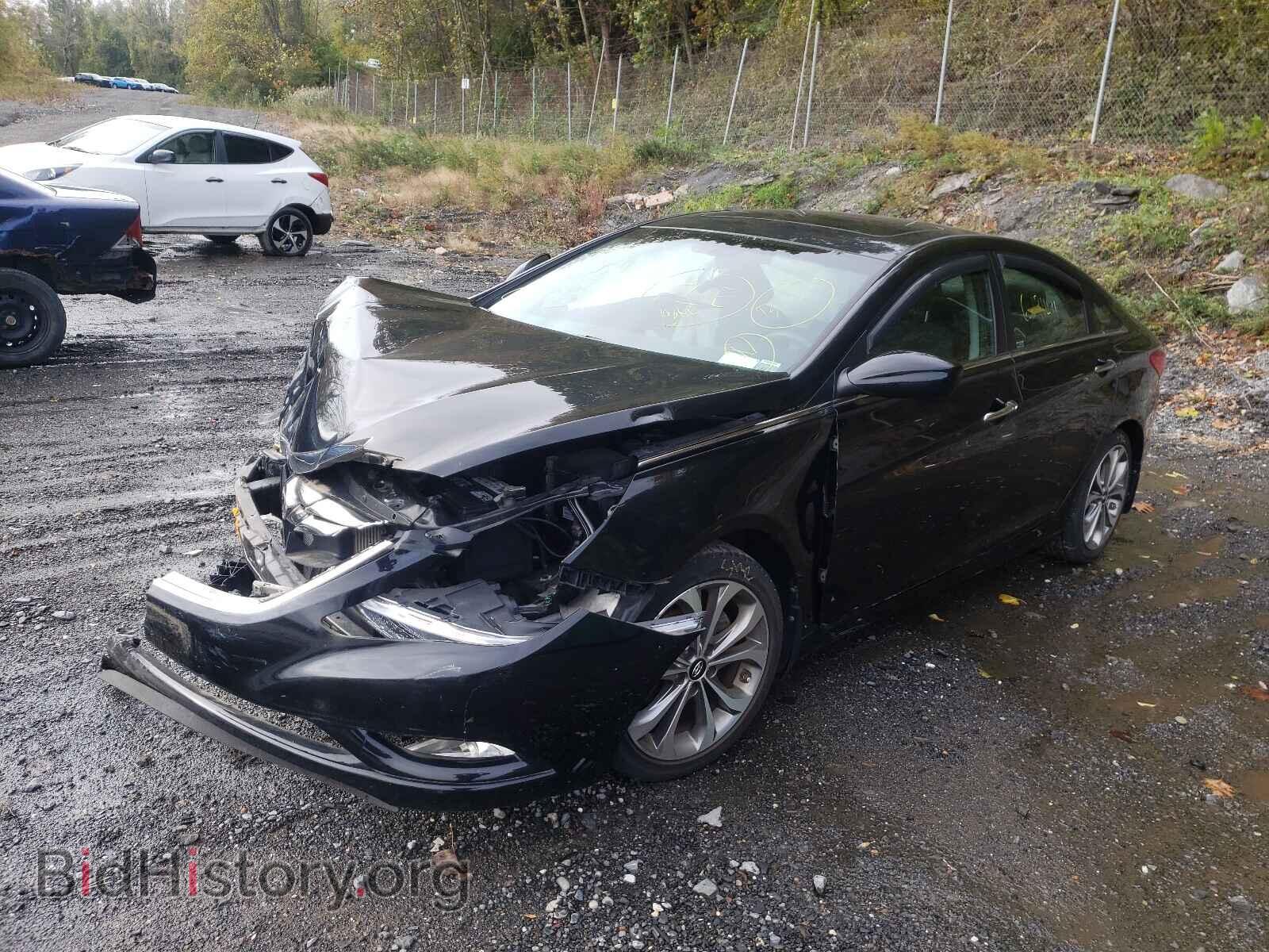 2013 HYUNDAI SONATA - VIN: 5NPEC4AB8DH753885 - Фото 2