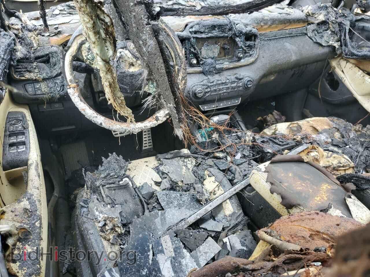 2017 KIA SORENTO - VIN: 5XYPKDA52HG204900 - Фото 8