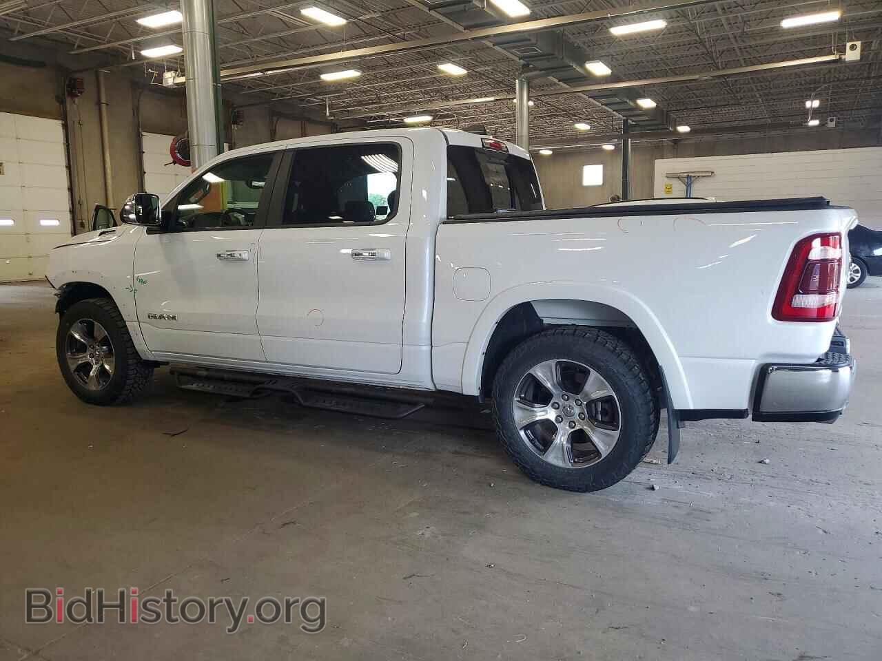 2019 RAM 1500 - VIN: 1C6SRFJT5KN692697 - Photo 2
