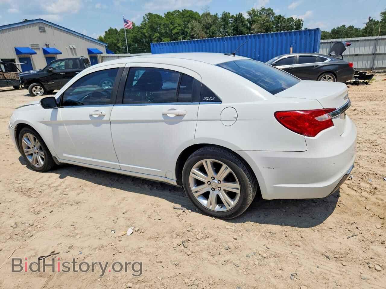 2012 CHRYSLER 200 - VIN: 1C3CCBBG9CN152896 - Фото 2