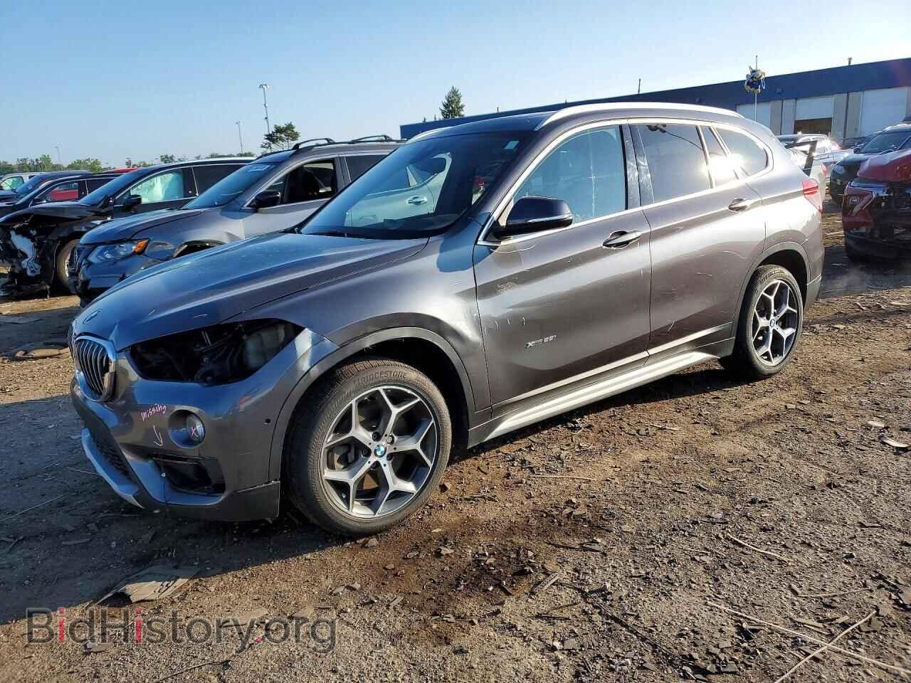 Photo WBXHT3Z3XH4A65618 - BMW X1 2017