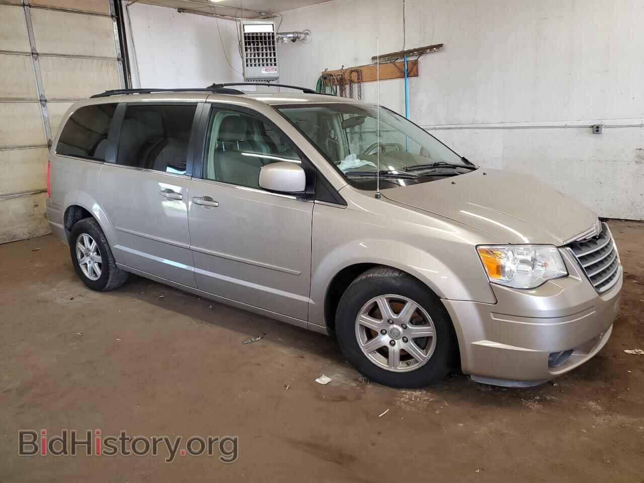 2008 CHRYSLER MINIVAN - VIN: 2A8HR54P68R838749 - Фото 4