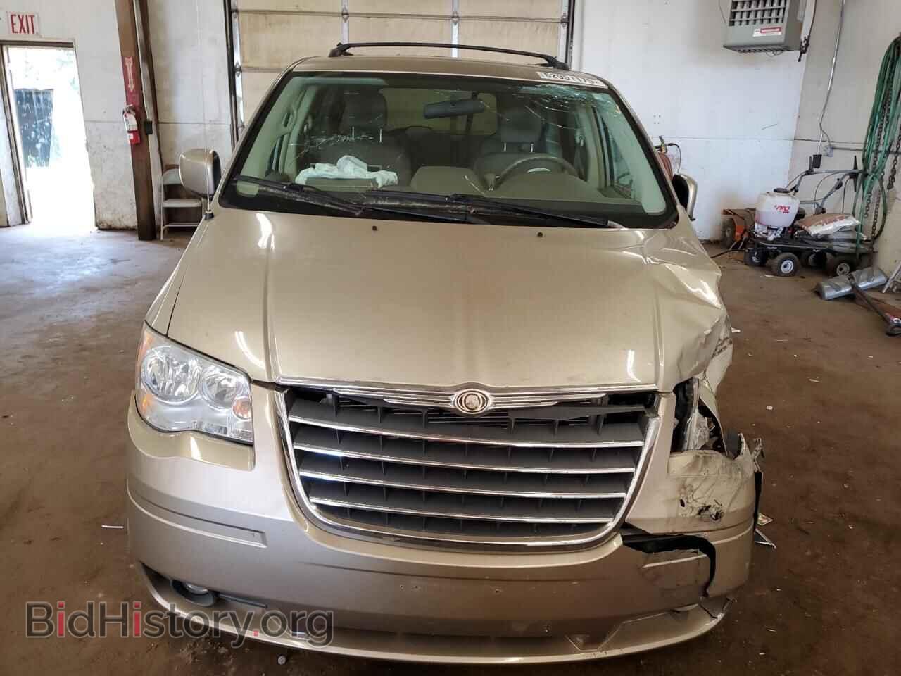 2008 CHRYSLER MINIVAN - VIN: 2A8HR54P68R838749 - Фото 5