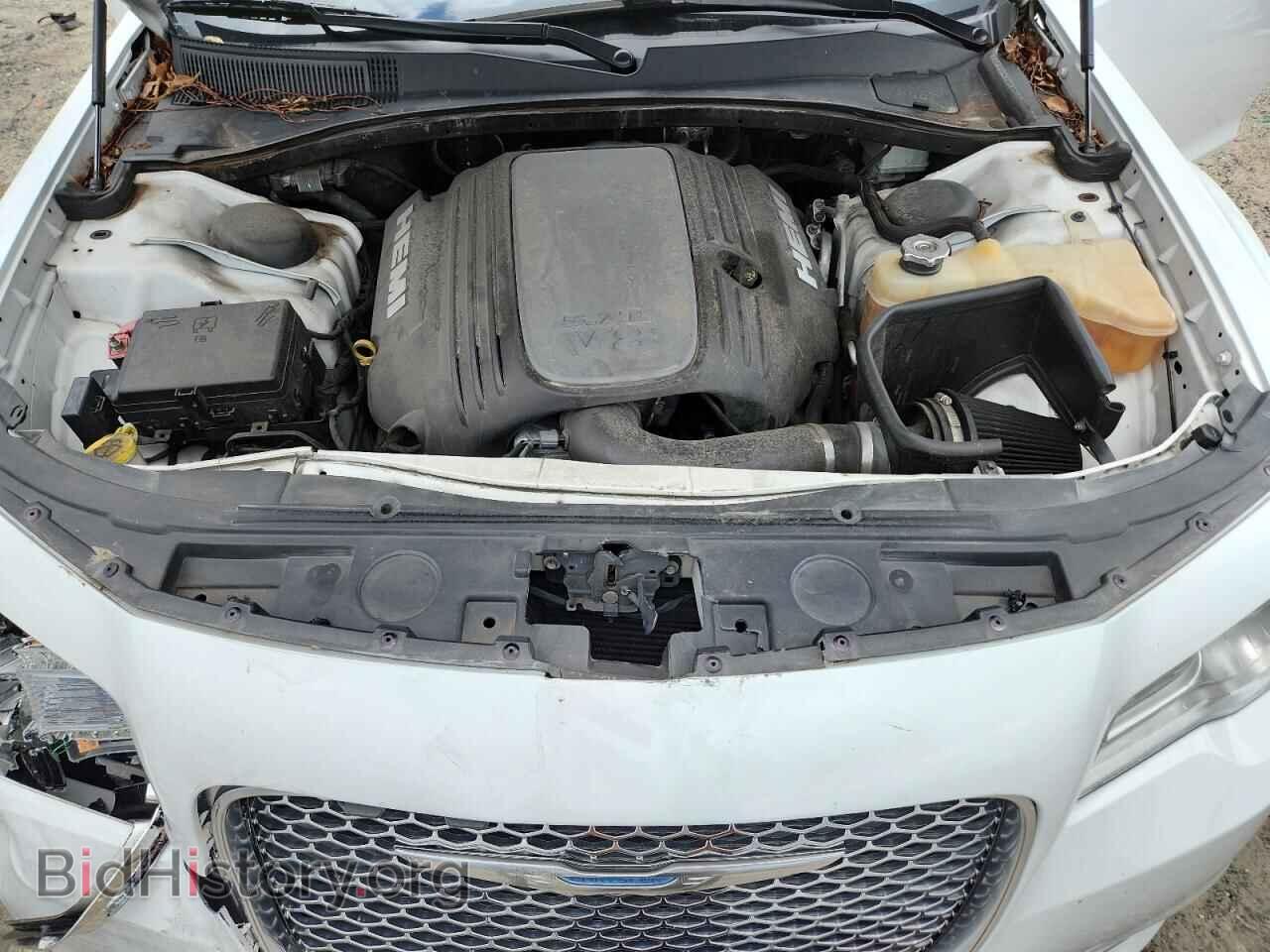 2017 CHRYSLER 300 - VIN: 2C3CCAPT0HH518812 - Фото 11