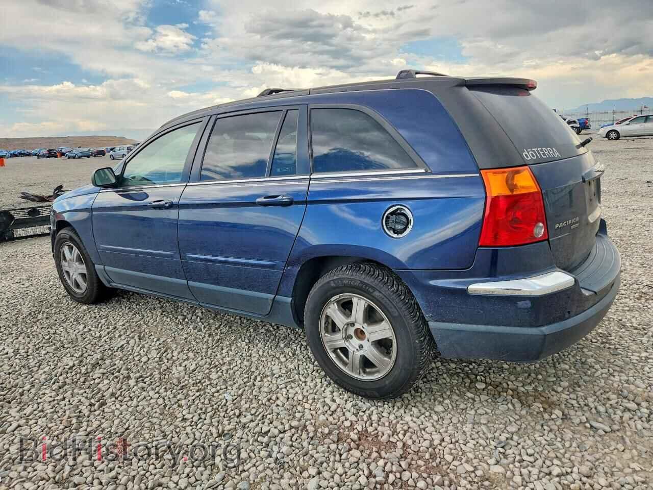 2005 CHRYSLER PACIFICA - VIN: 2C8GM68455R245935 - Photo 2