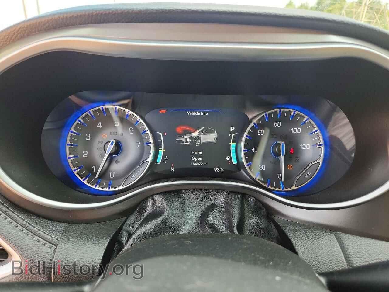 2018 CHRYSLER PACIFICA - VIN: 2C4RC1GG5JR245794 - Photo 9