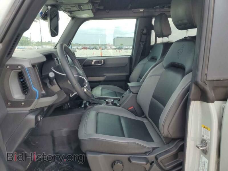2021 Ford BRONCO (VIN 1FMEE5BH8MLB03142) — photo 7 of 12