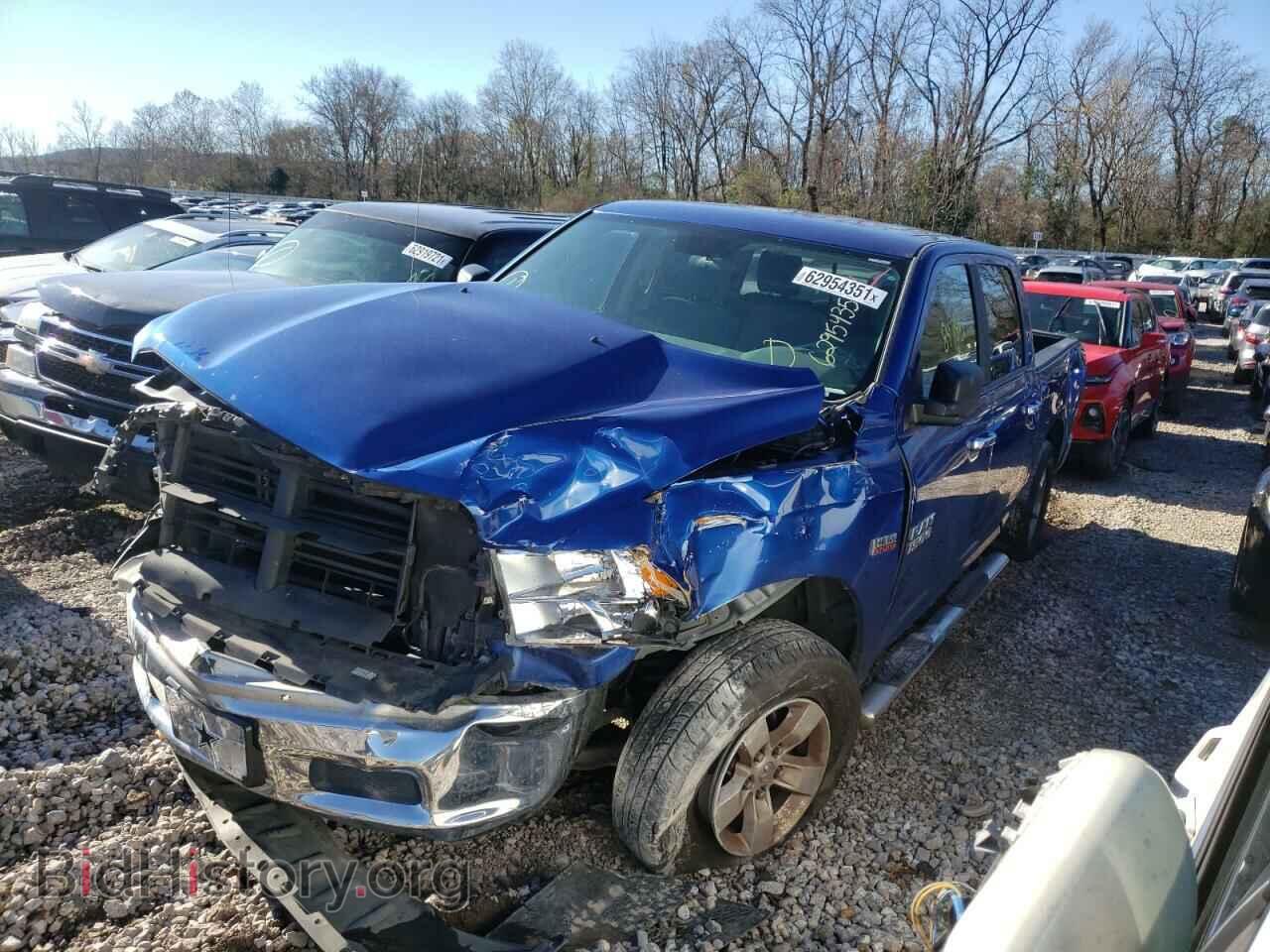 2017 RAM 1500 - VIN: 1C6RR7TT7HS685293 - Фото 2