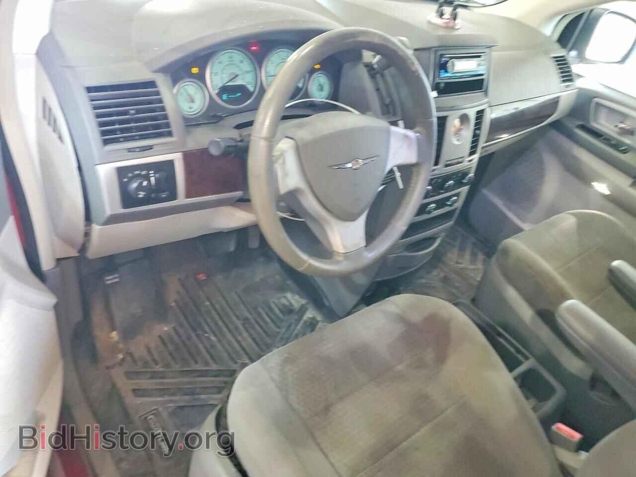 2010 CHRYSLER MINIVAN - VIN: 2A4RR5D17AR500669 - Фото 8