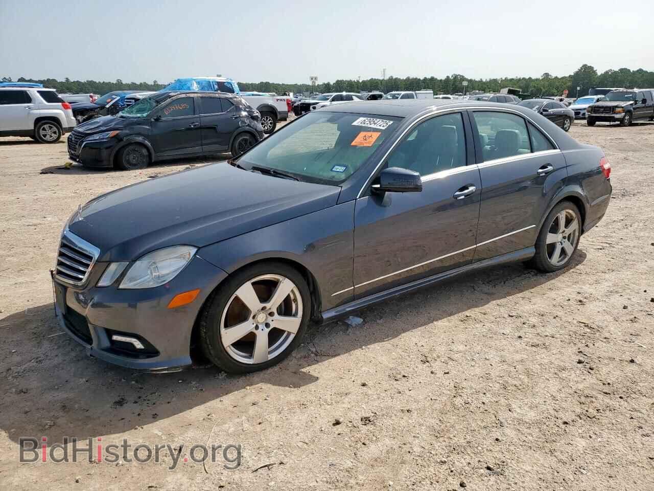 Photo WDDHF5GB9BA469158 - MERCEDES-BENZ E-CLASS 2011